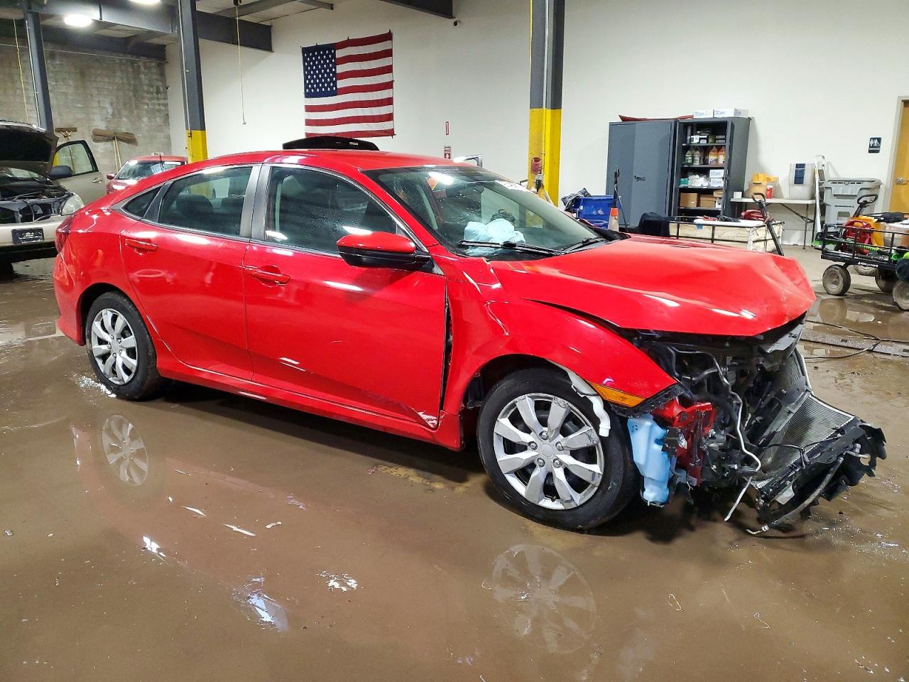 2017 HONDA CIVIC LX photo 4