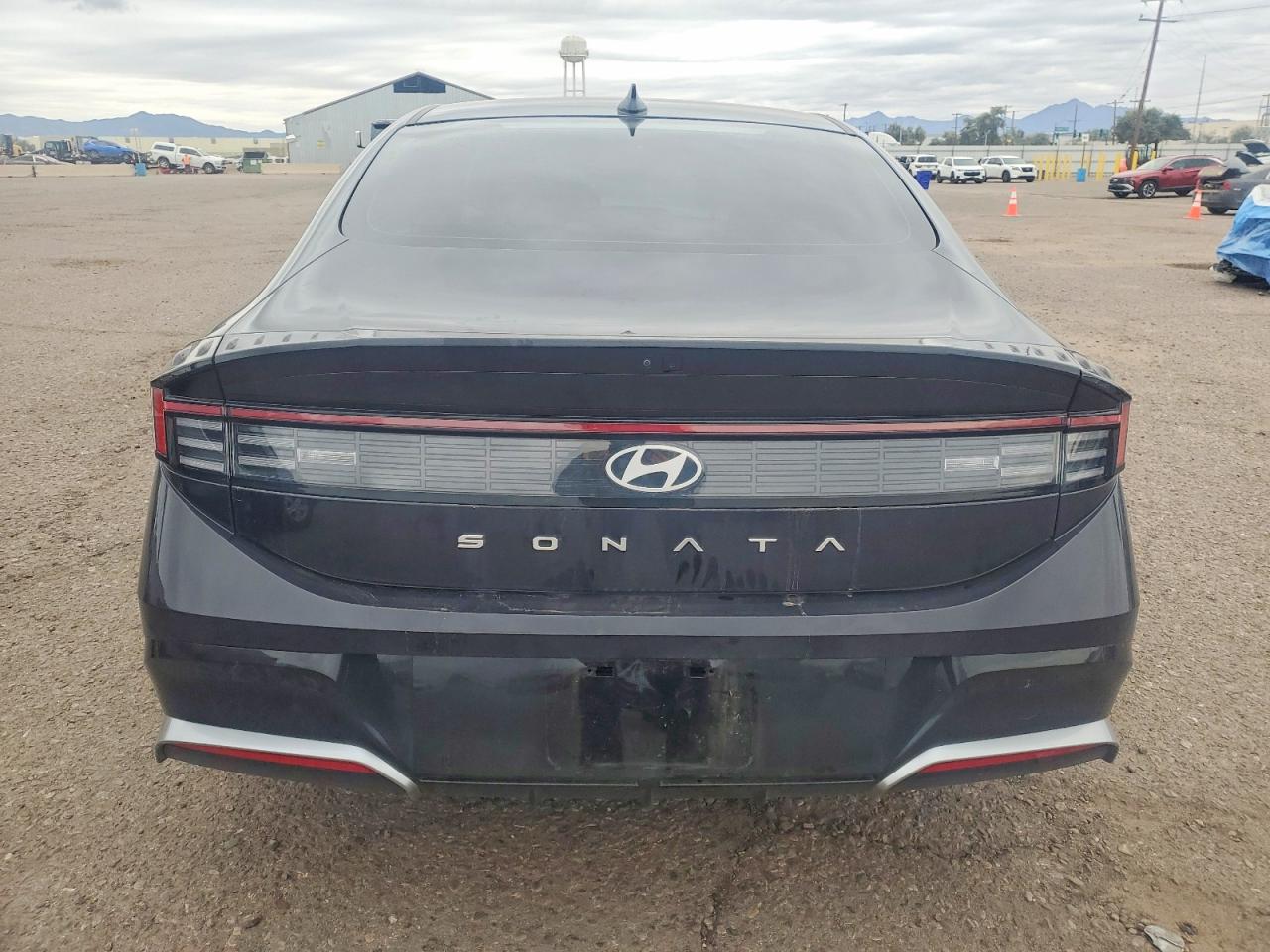 2025 HYUNDAI SONATA SEL photo 6