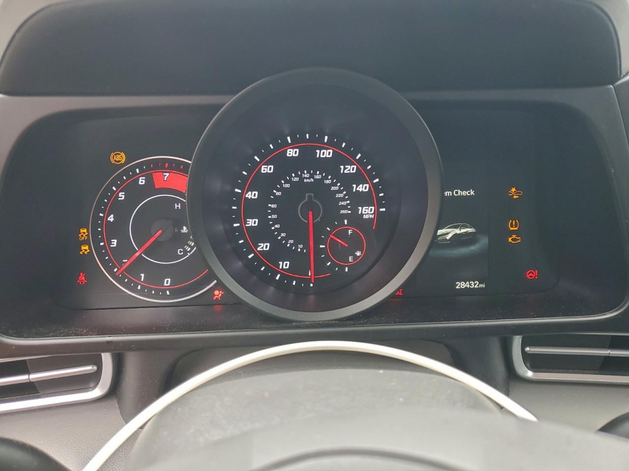 2023 HYUNDAI ELANTRA SEL photo 9