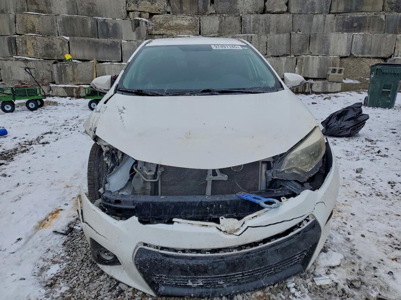 2015 TOYOTA COROLLA L photo 5