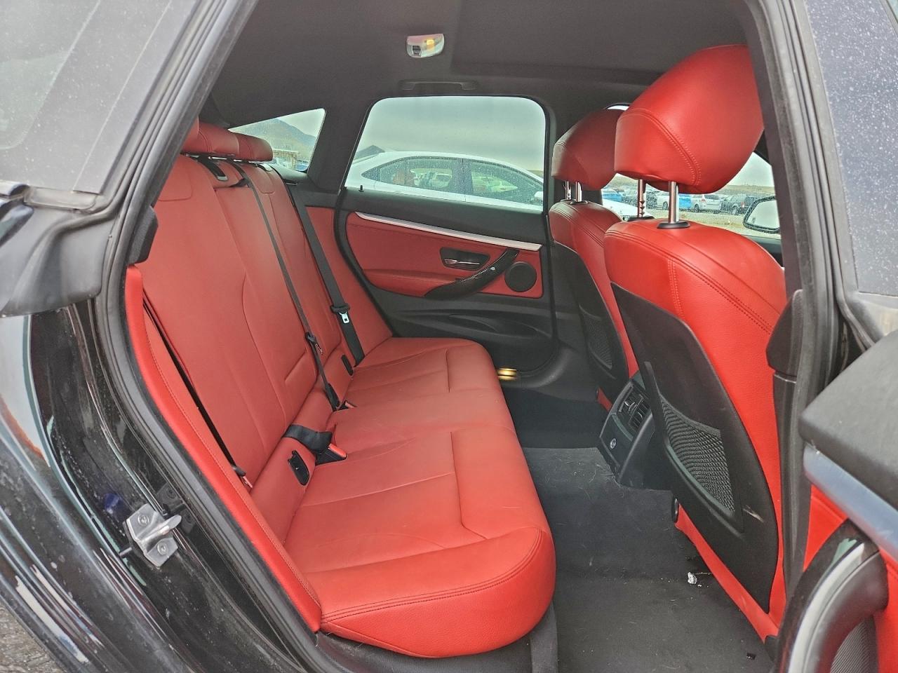 2015 BMW 328 XIGT SULEV photo 10
