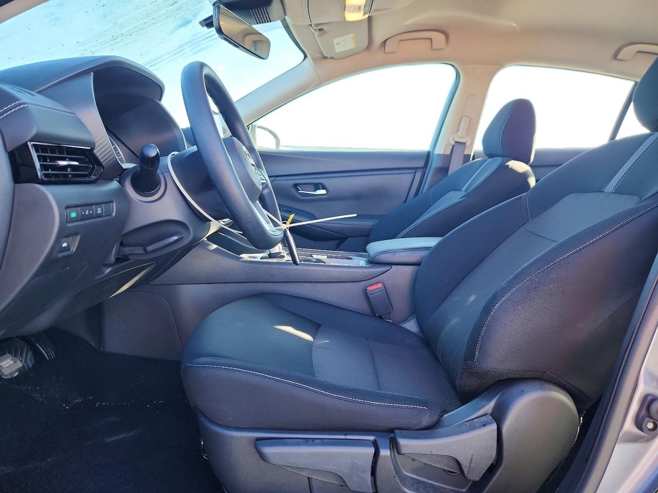 2024 NISSAN SENTRA SV photo 13