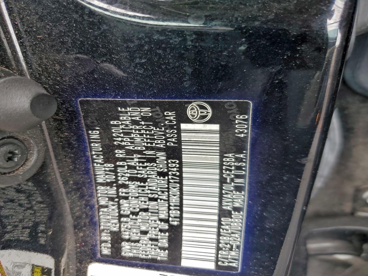 2019 TOYOTA CAMRY L photo 12