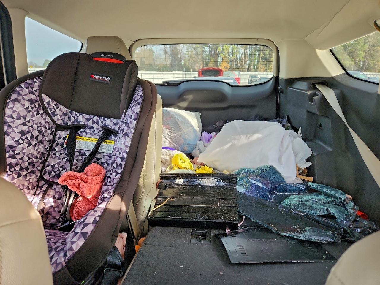 2013 FORD ESCAPE SEL photo 10