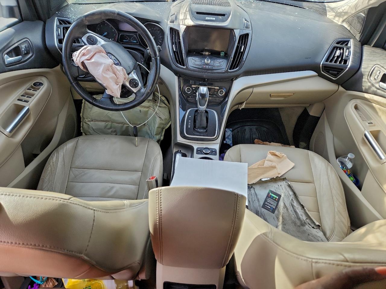 2013 FORD ESCAPE SEL photo 8