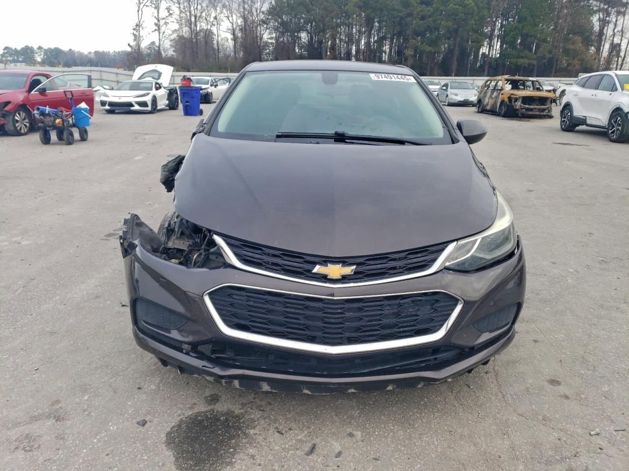 2017 CHEVROLET CRUZE LT photo 5