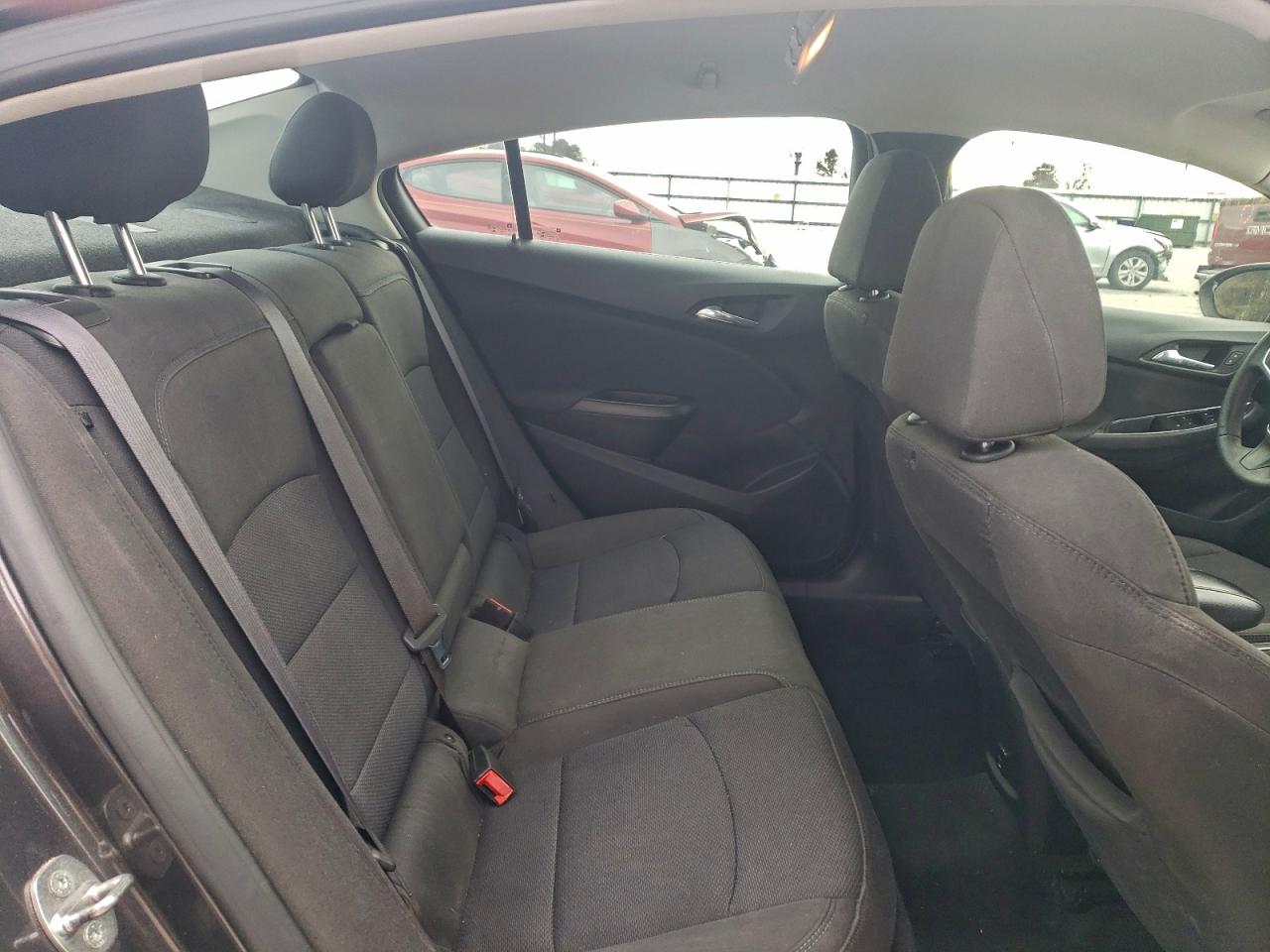 2017 CHEVROLET CRUZE LT photo 10