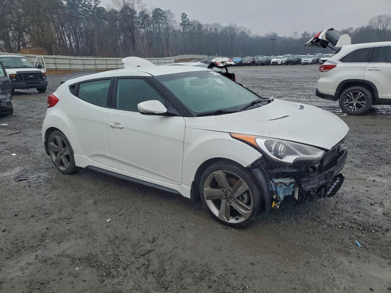 2013 HYUNDAI VELOSTER TURBO photo 4
