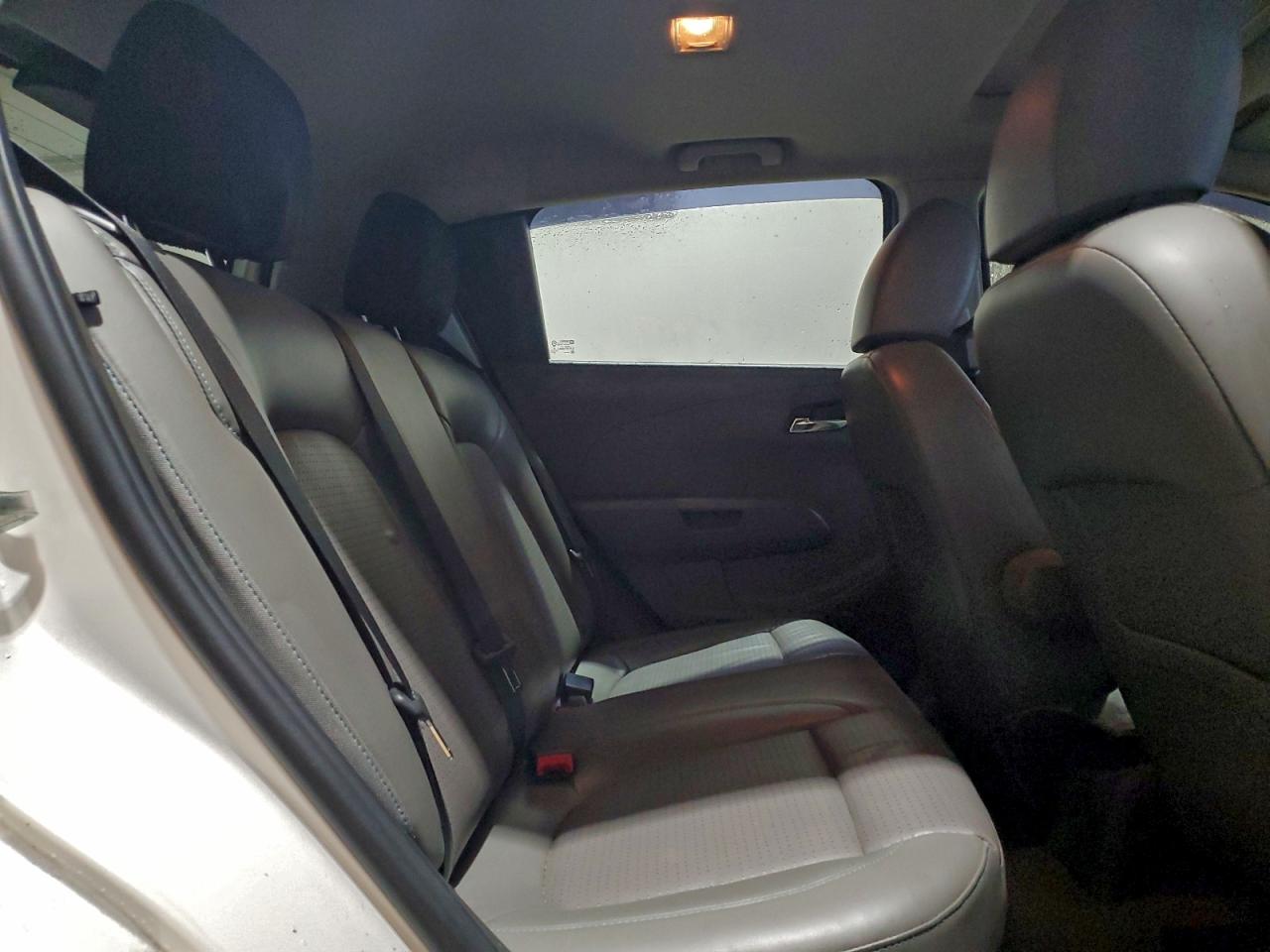 2014 CHEVROLET SONIC LTZ photo 10