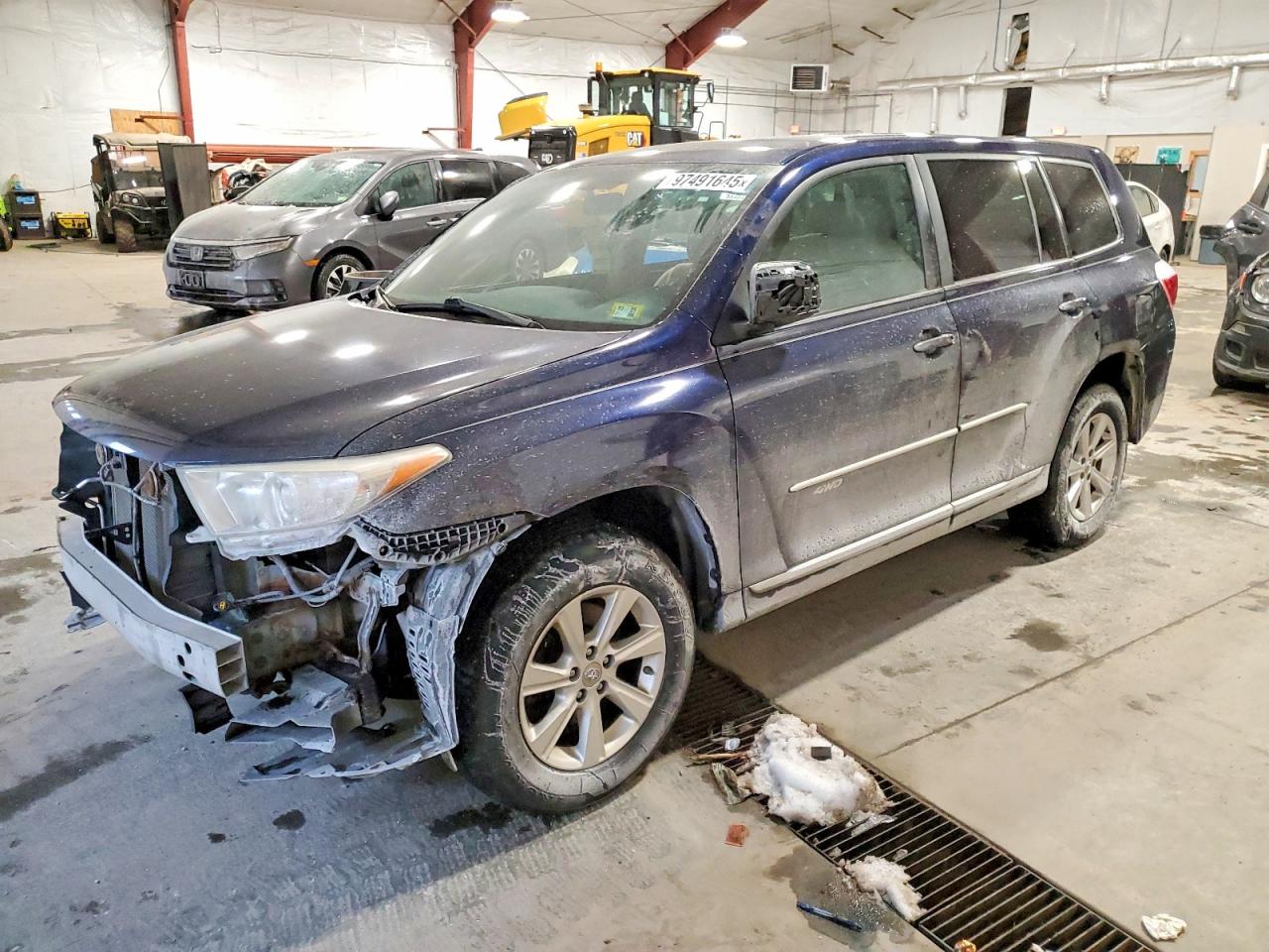 2011 TOYOTA HIGHLANDER