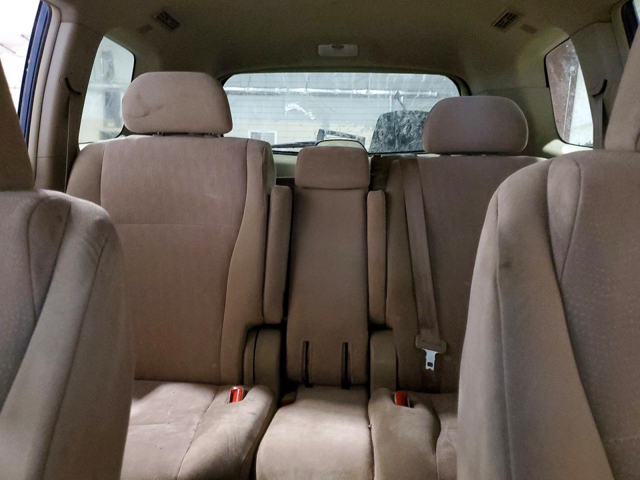2011 TOYOTA HIGHLANDER BASE photo 10