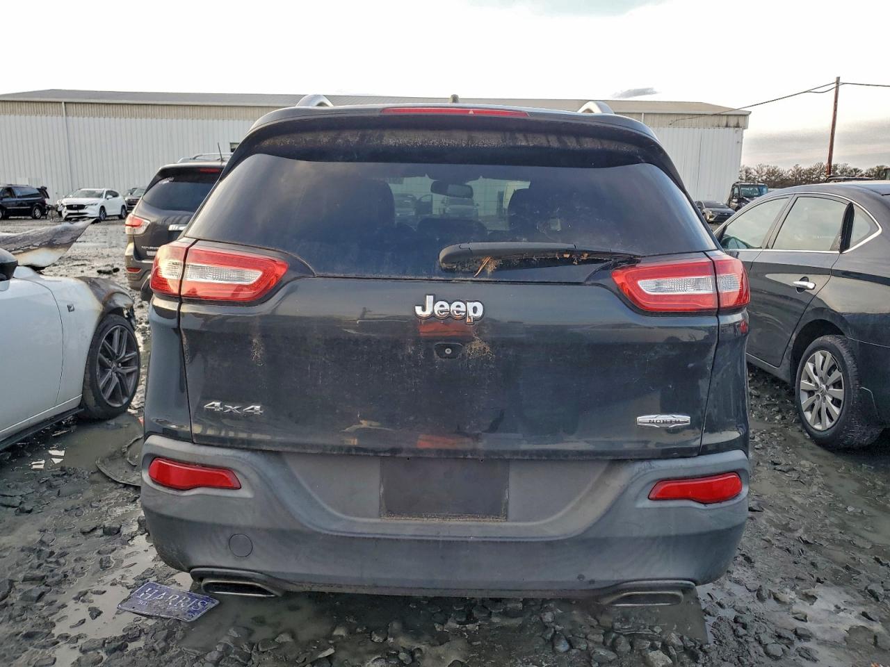 2015 JEEP CHEROKEE LATITUDE photo 6