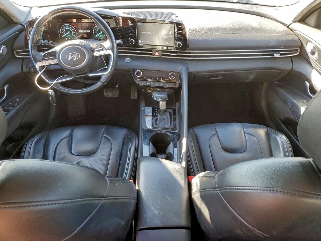 2021 HYUNDAI ELANTRA SEL photo 8