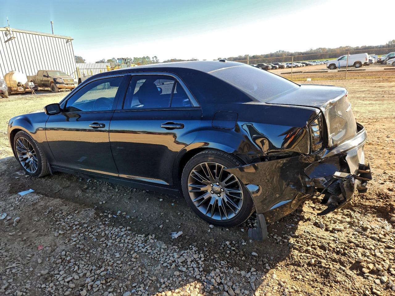 2013 CHRYSLER 300C VARVATOS photo 2