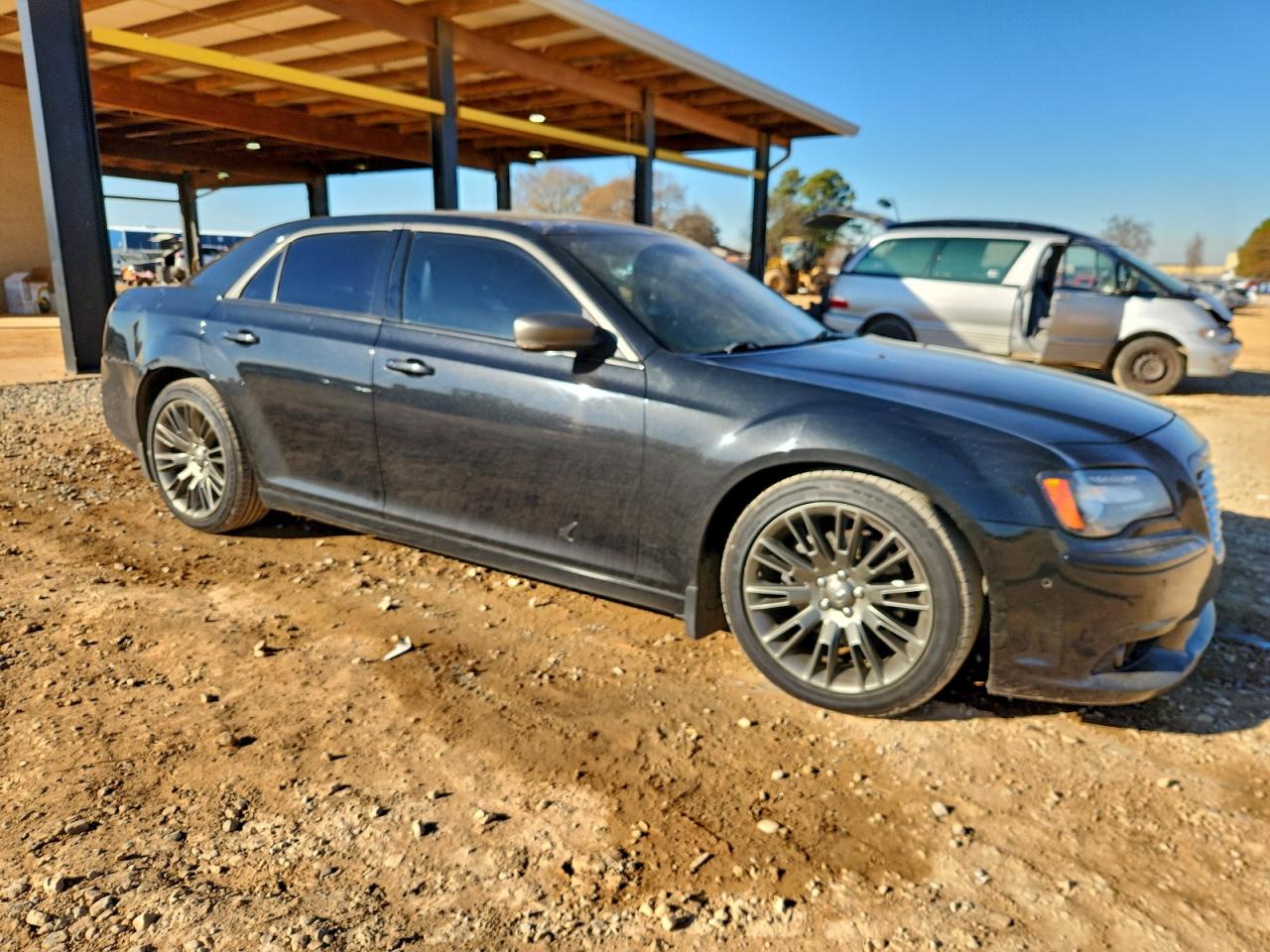 2013 CHRYSLER 300C VARVATOS photo 4