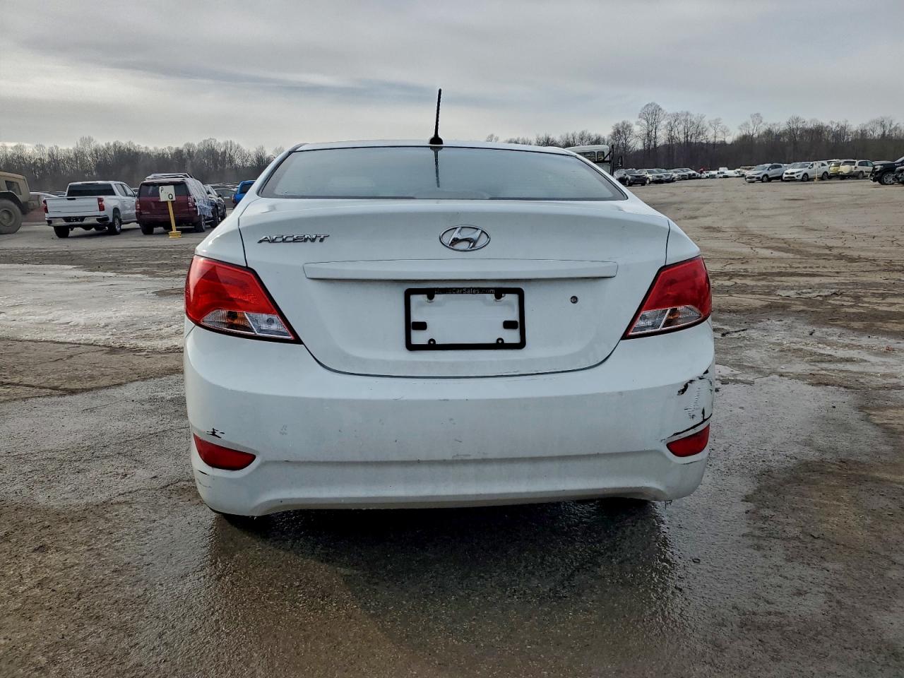 2015 HYUNDAI ACCENT GLS photo 6