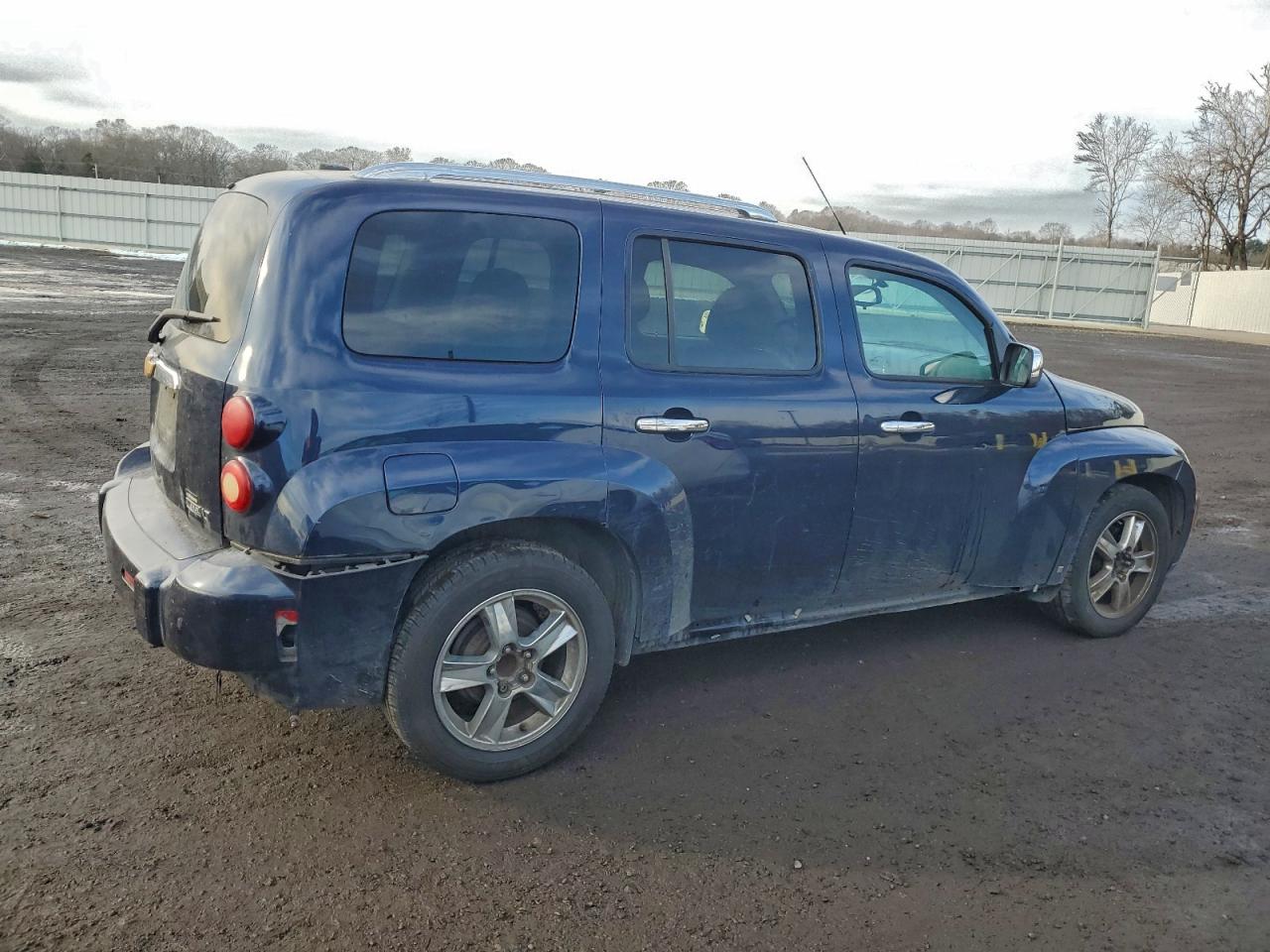 2009 CHEVROLET HHR LT photo 3