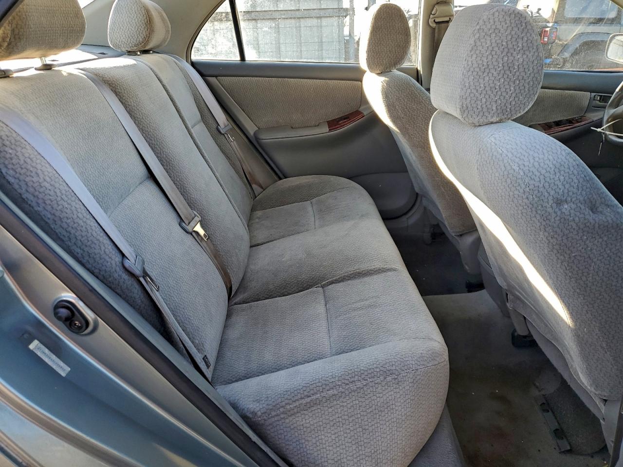 2003 TOYOTA COROLLA CE photo 10