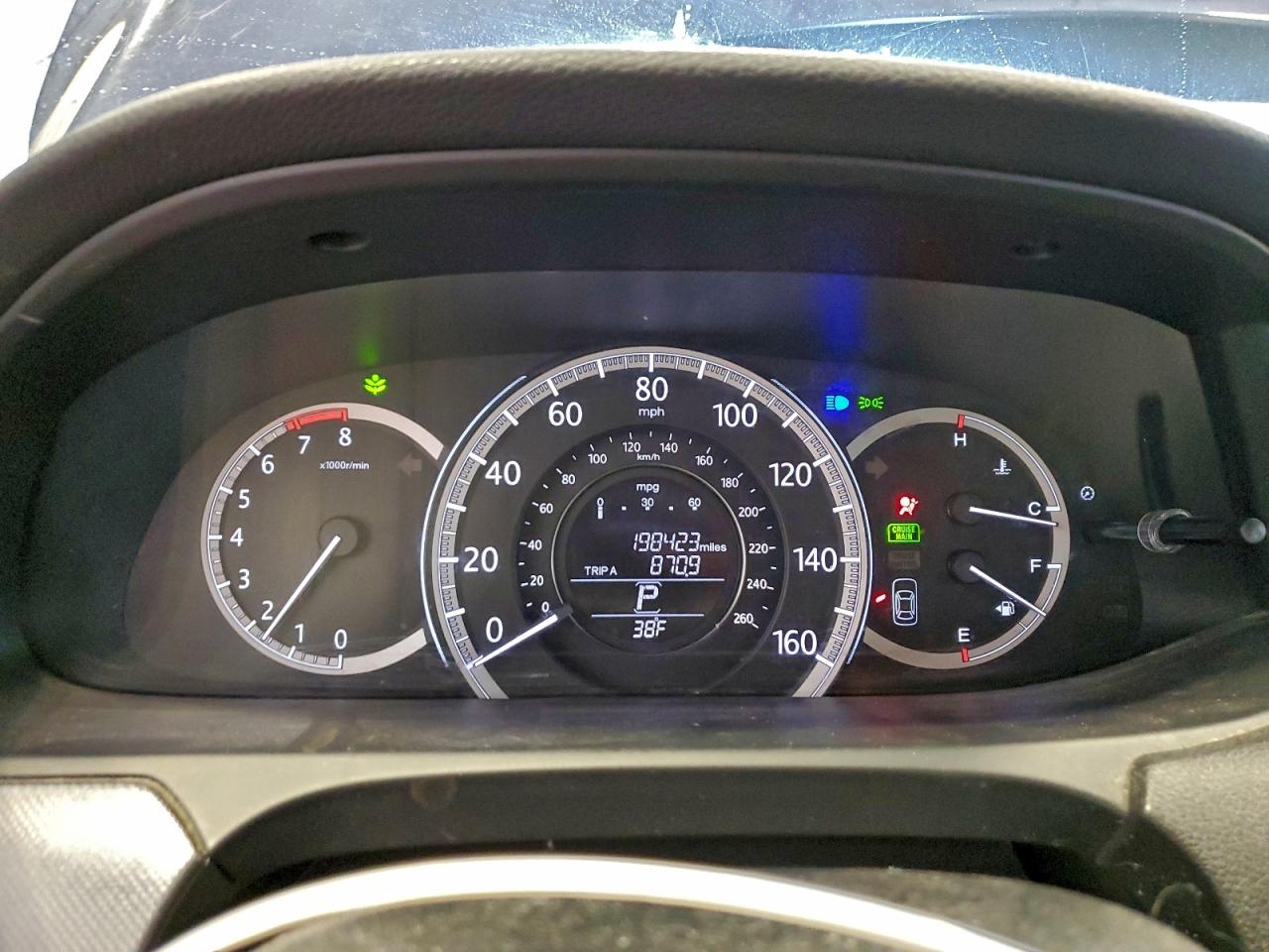 2013 HONDA ACCORD LX photo 9