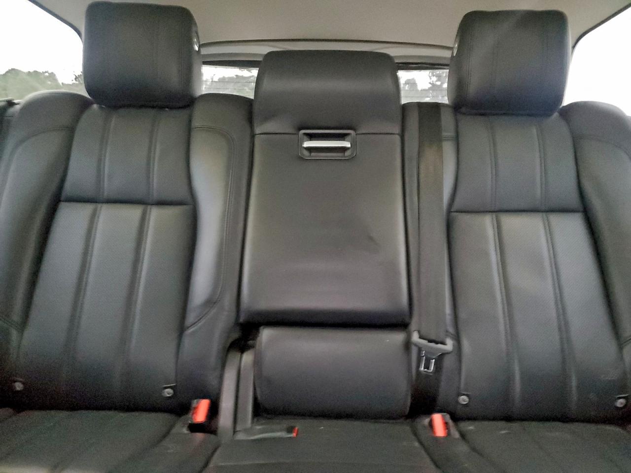 2016 LAND ROVER RANGE ROVER HSE photo 10
