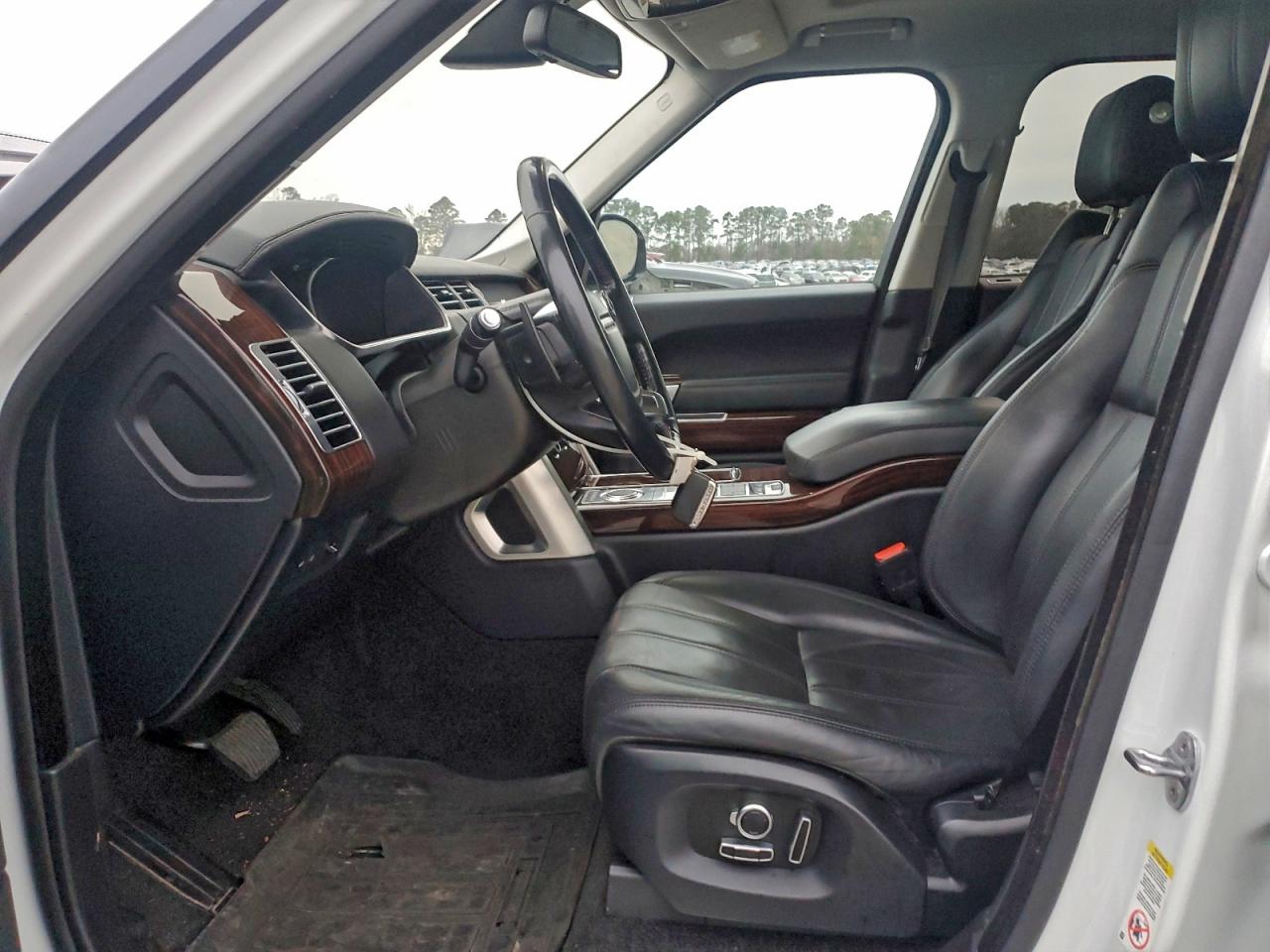 2016 LAND ROVER RANGE ROVER HSE photo 7