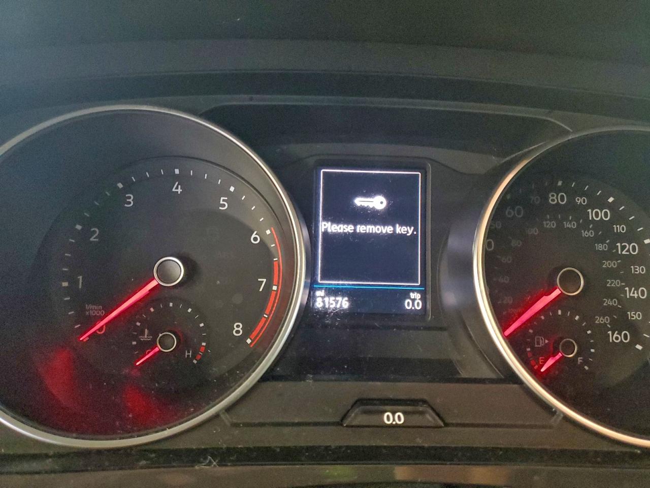 2020 VOLKSWAGEN TIGUAN S photo 9