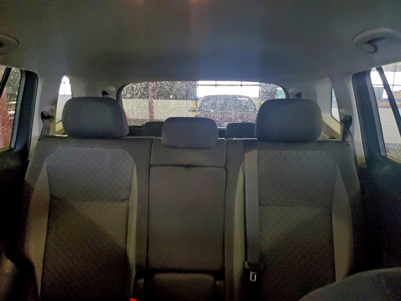 2020 VOLKSWAGEN TIGUAN S photo 10