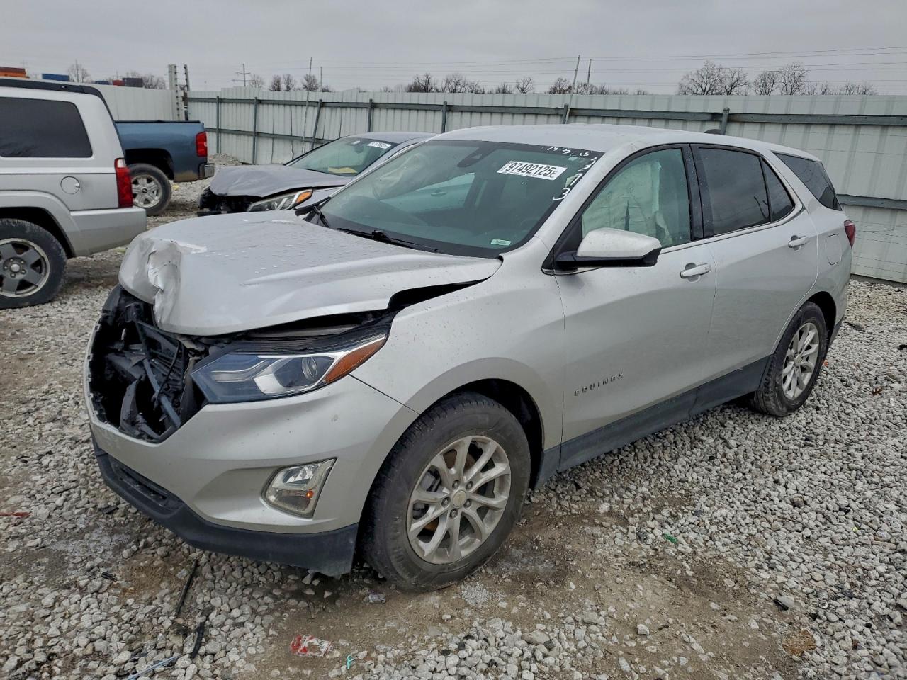 2020 CHEVROLET EQUINOX LT — FRONT END damage — photo 1