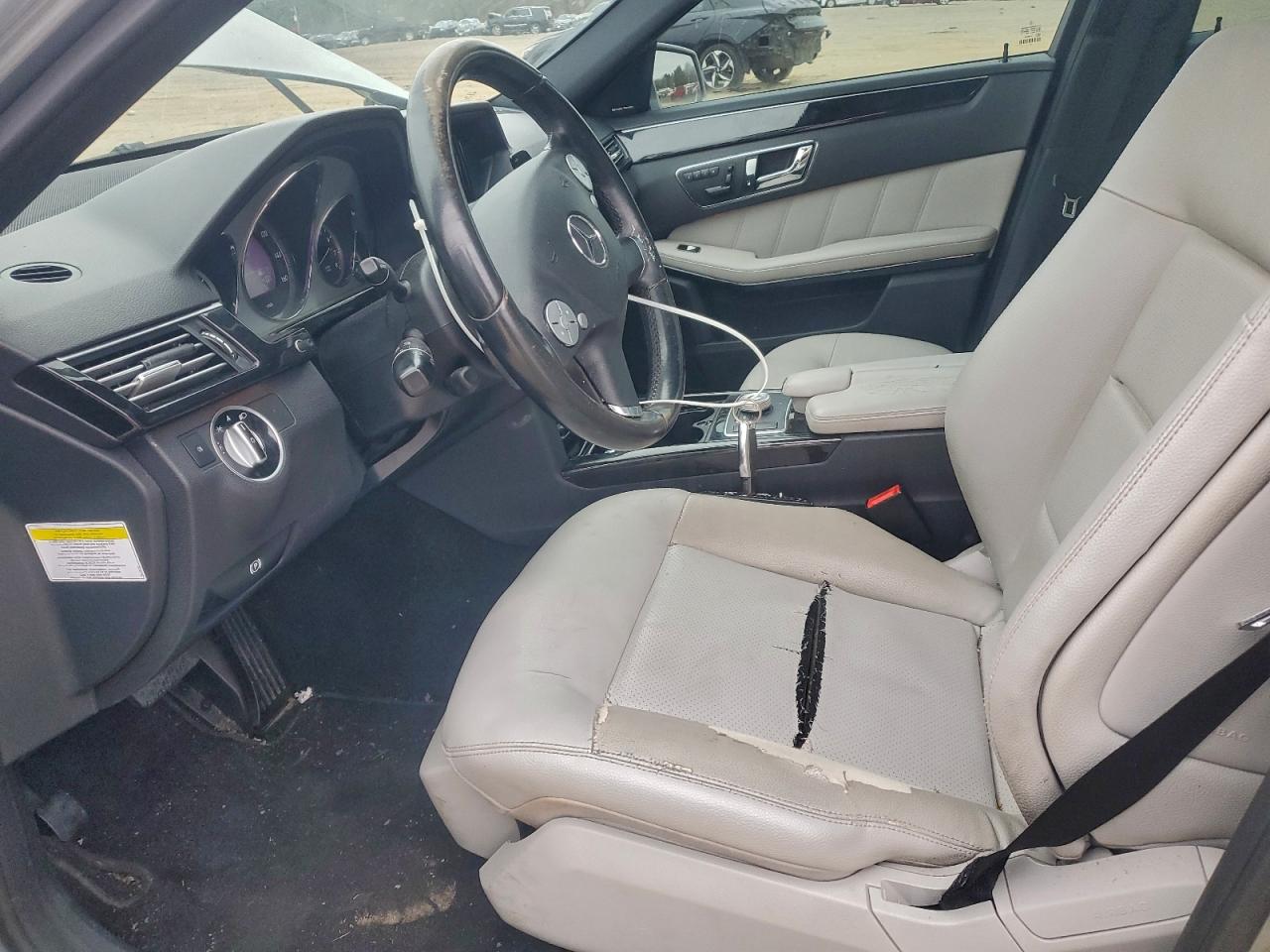 2011 MERCEDES-BENZ E 350 photo 7