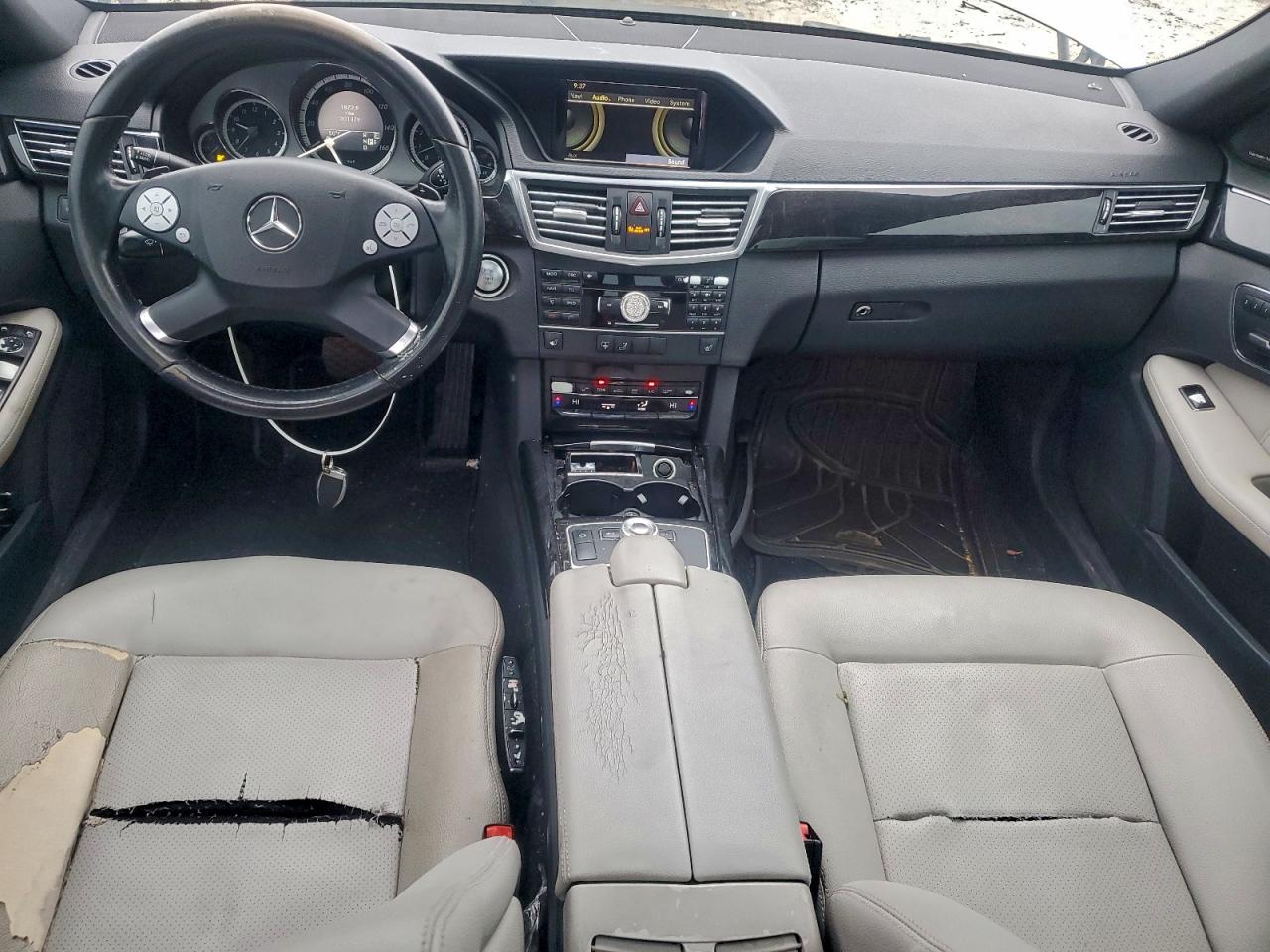 2011 MERCEDES-BENZ E 350 photo 8
