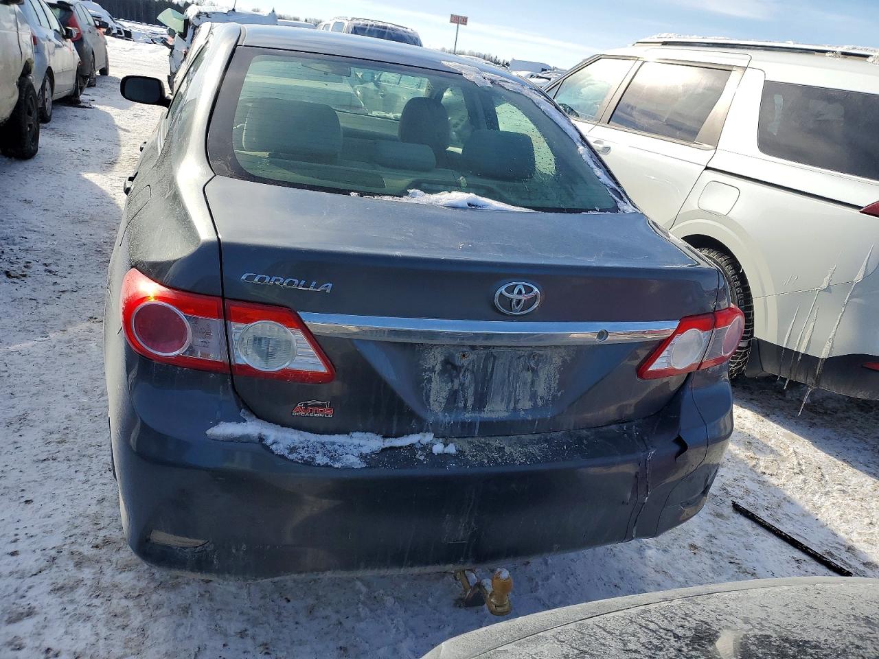 2013 TOYOTA COROLLA BASE photo 6