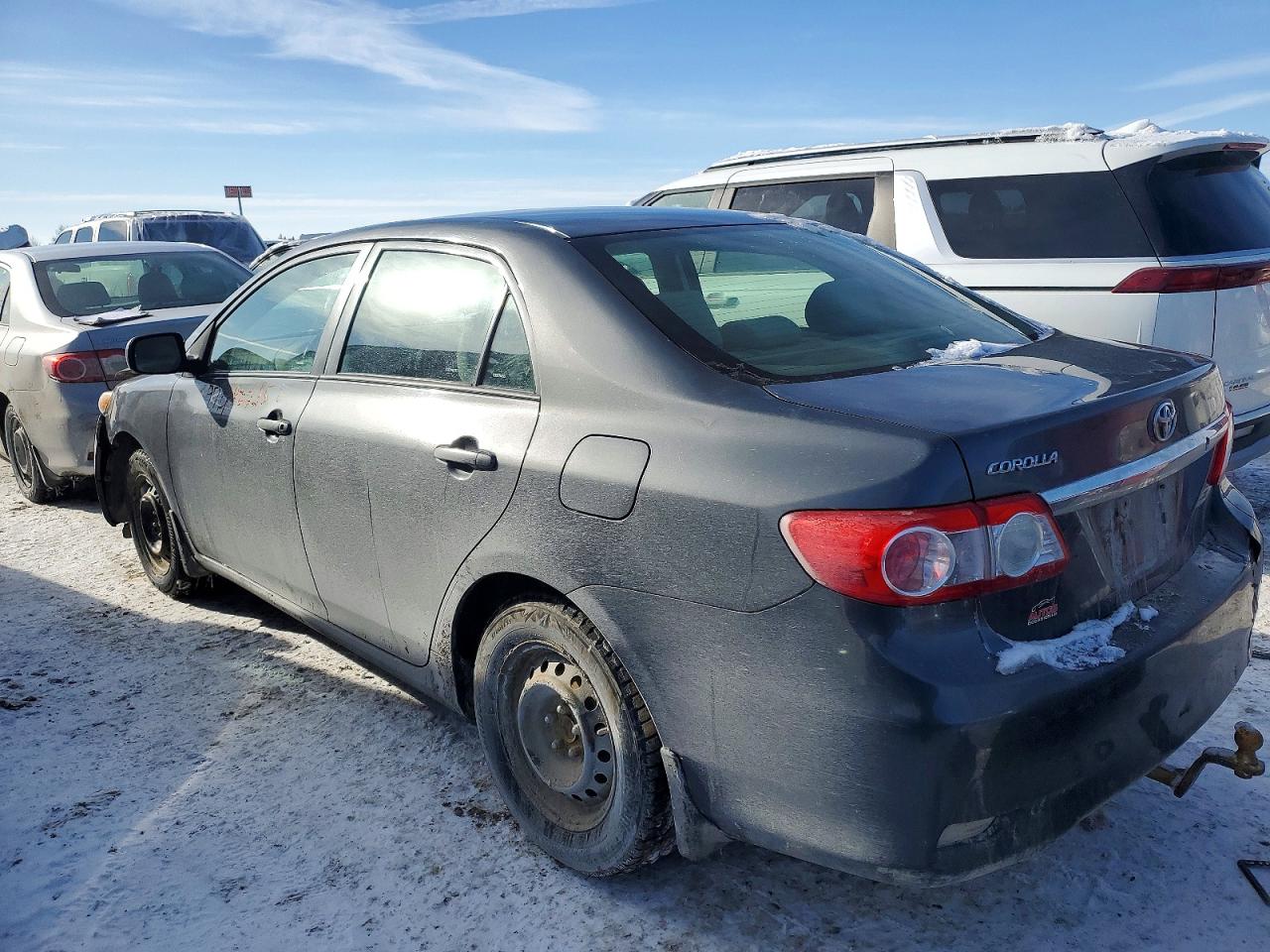 2013 TOYOTA COROLLA BASE photo 2