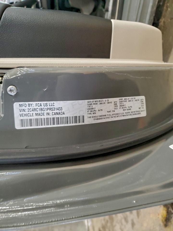2023 CHRYSLER PACIFICA TOURING L photo 13