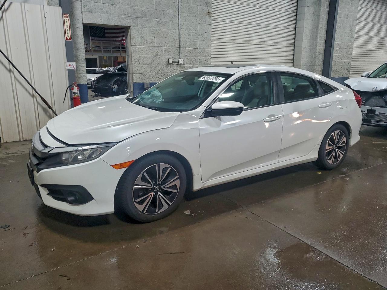 2016 HONDA CIVIC
