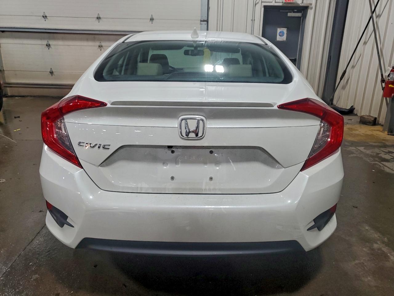 2016 HONDA CIVIC EXL photo 11