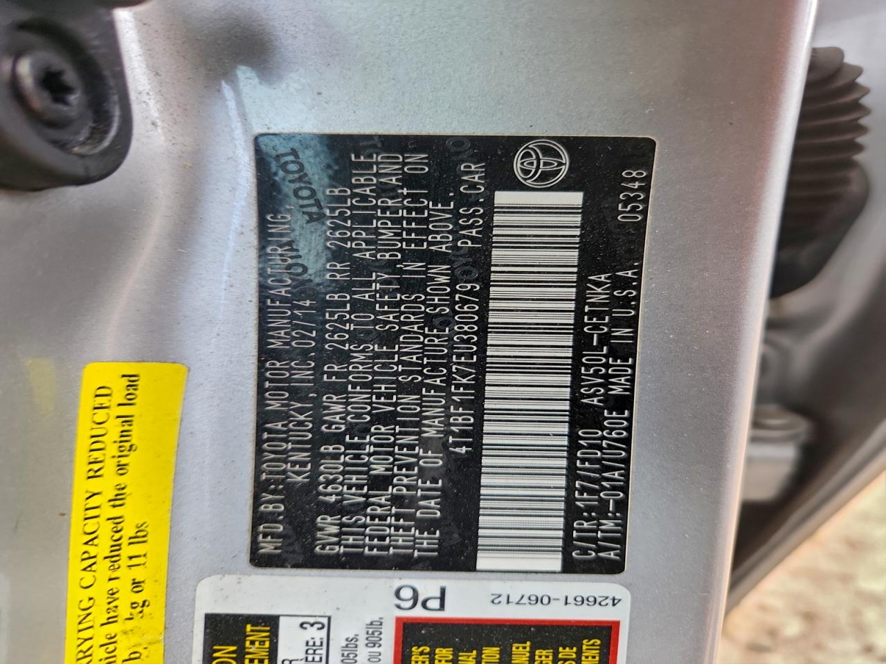 2014 TOYOTA CAMRY L photo 13