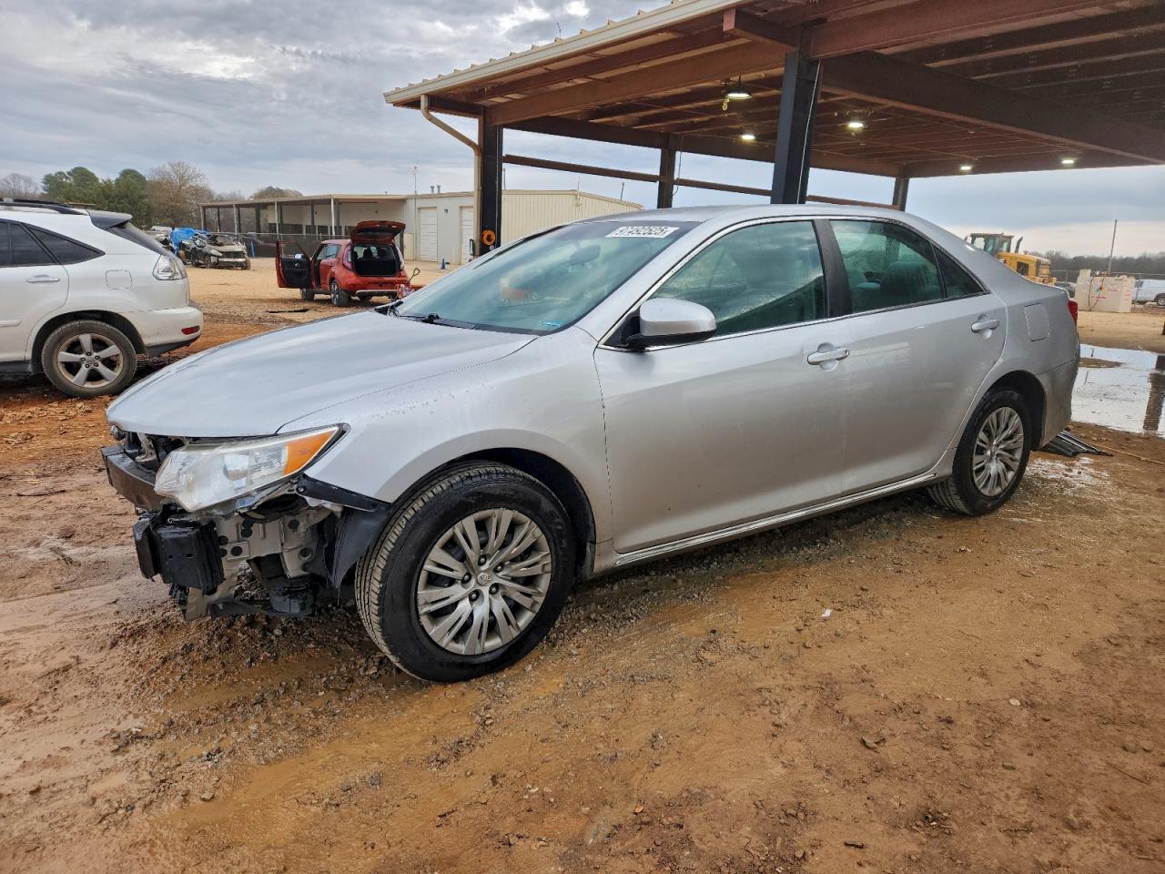 2014 TOYOTA CAMRY