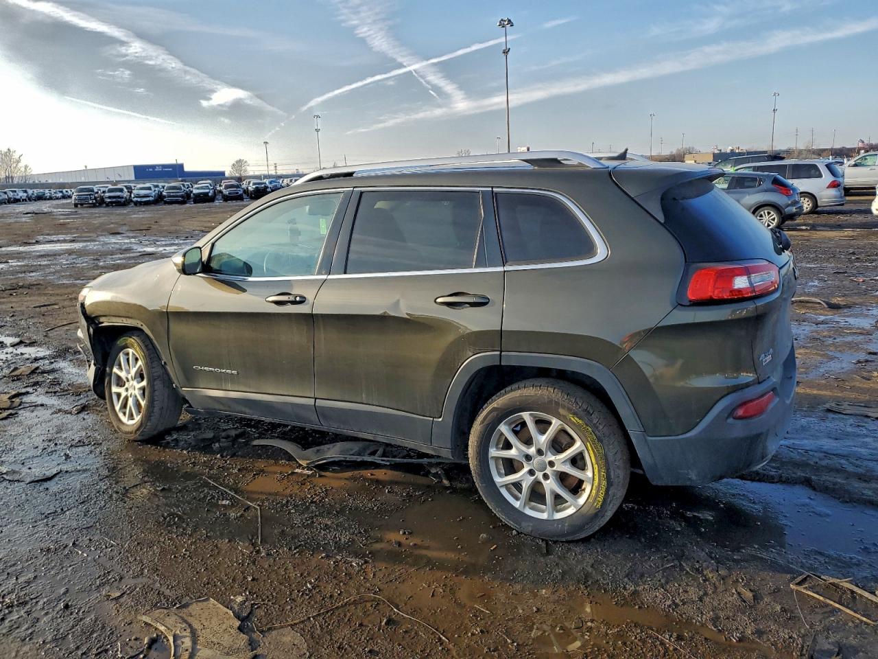 2015 JEEP CHEROKEE LATITUDE photo 2
