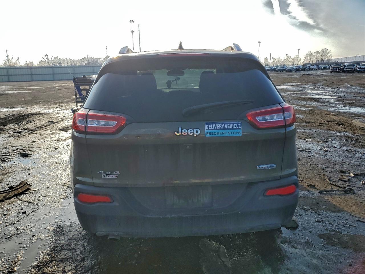 2015 JEEP CHEROKEE LATITUDE photo 6