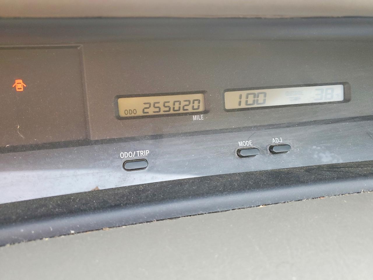 2002 TOYOTA AVALON XL photo 9