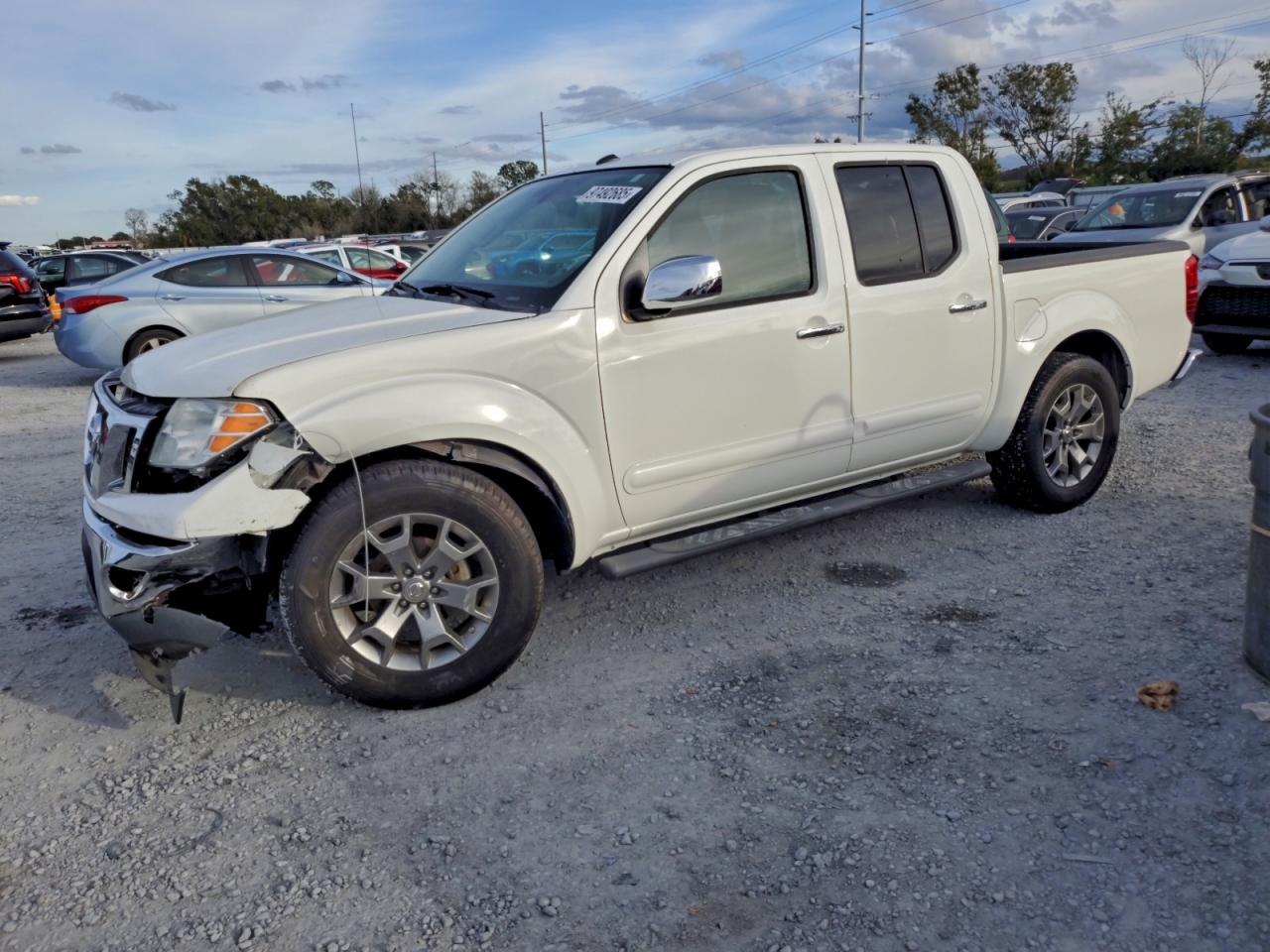 2019 NISSAN FRONTIER