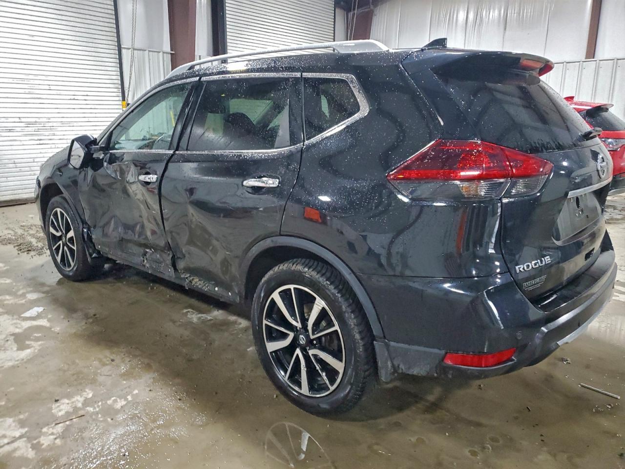 2019 NISSAN ROGUE S photo 2