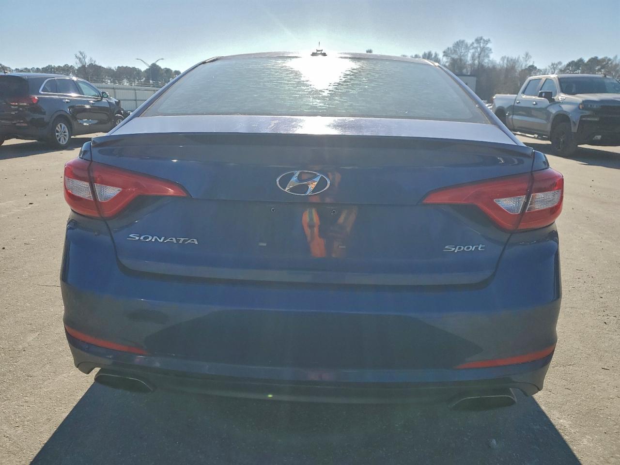 2016 HYUNDAI SONATA SPORT photo 16