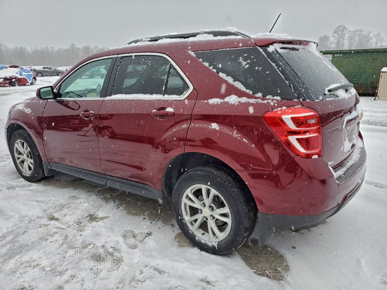 2016 CHEVROLET EQUINOX LT photo 4
