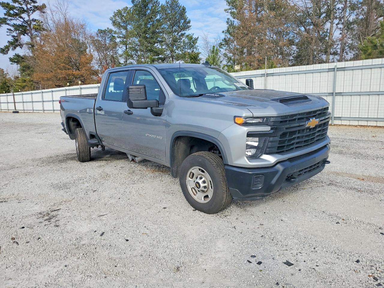 2025 CHEVROLET SILVERADO K2500 HEAVY DUTY photo 7