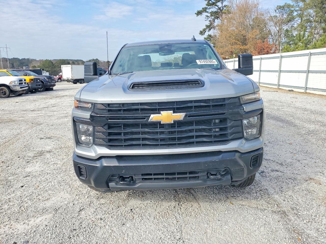 2025 CHEVROLET SILVERADO K2500 HEAVY DUTY photo 9