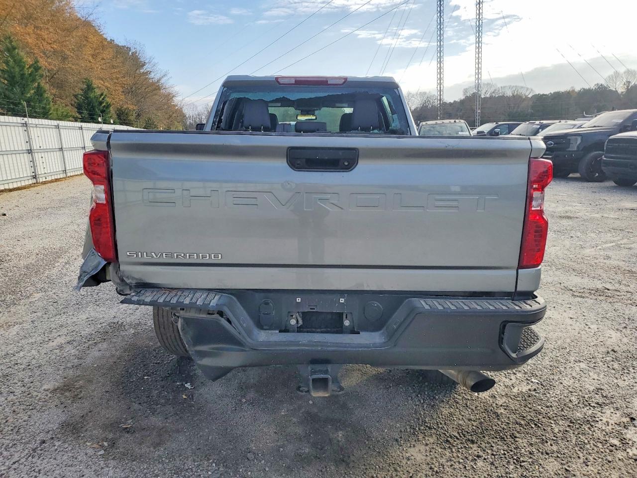 2025 CHEVROLET SILVERADO K2500 HEAVY DUTY photo 11