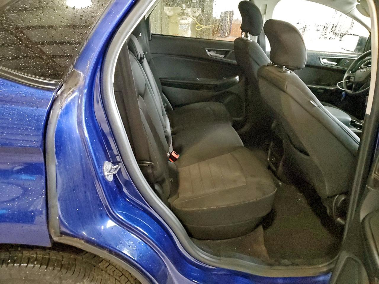 2015 FORD EDGE SE photo 11
