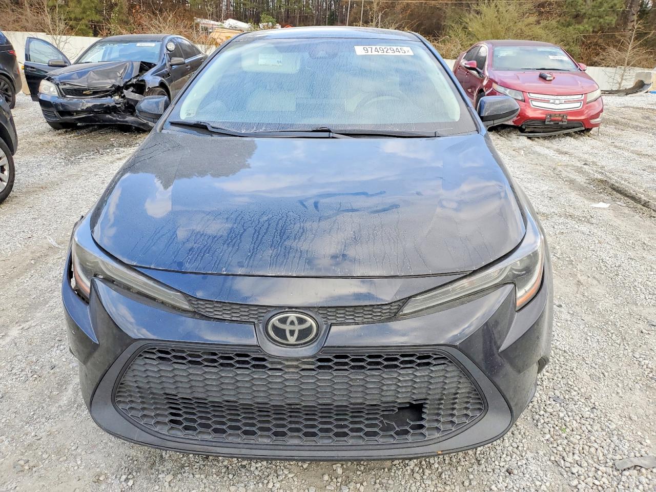 2020 TOYOTA COROLLA LE photo 5