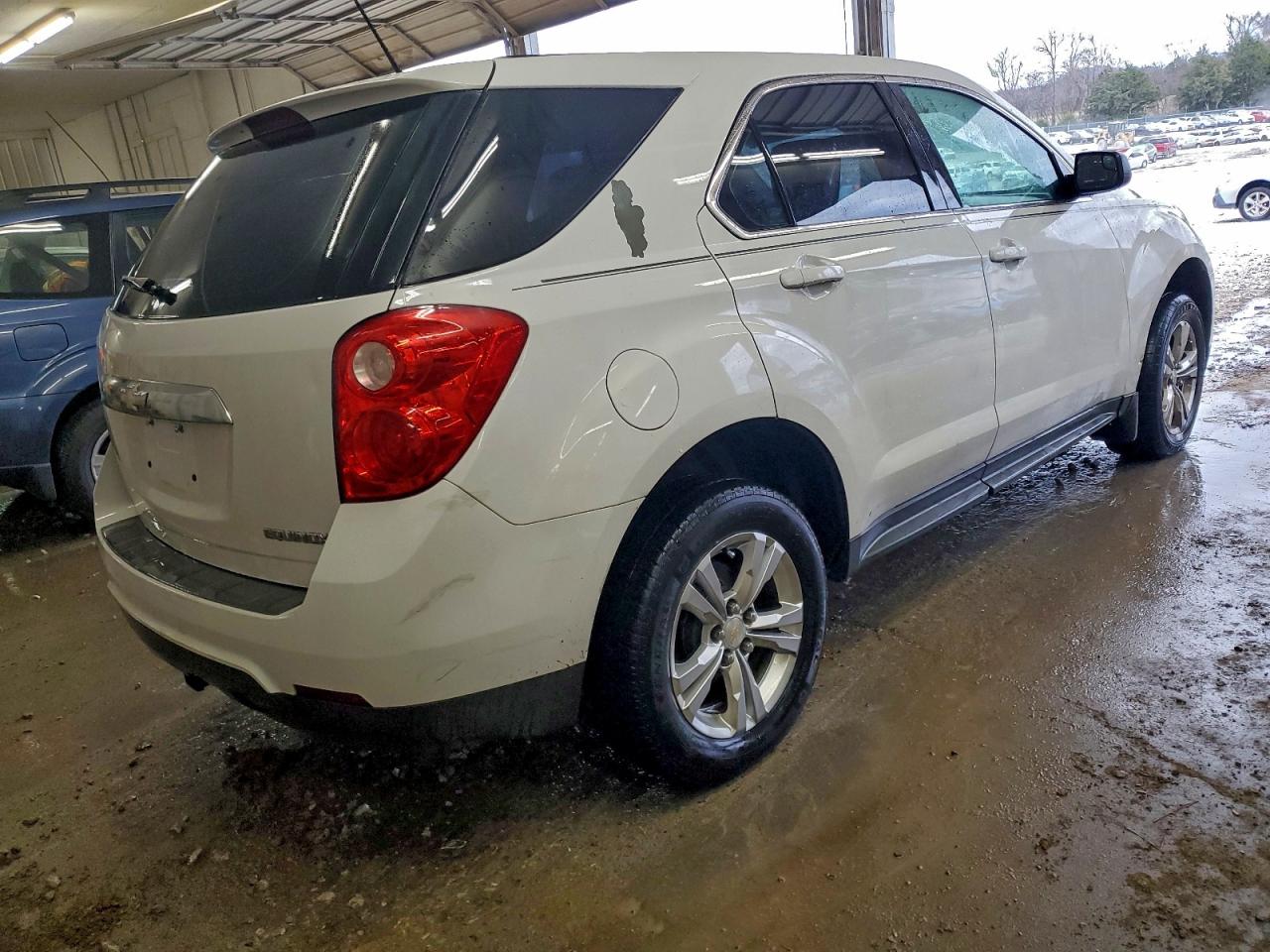 2014 CHEVROLET EQUINOX LS photo 3